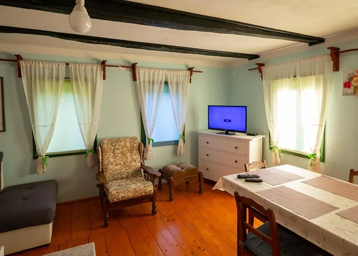 Sajnska Hiza, Autenticna Goranska Kuca U Prirodi *